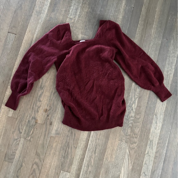 Isabel Maternity by Ingrid & Isabel Burgundy Sweater size Medium - Picture 4 of 12